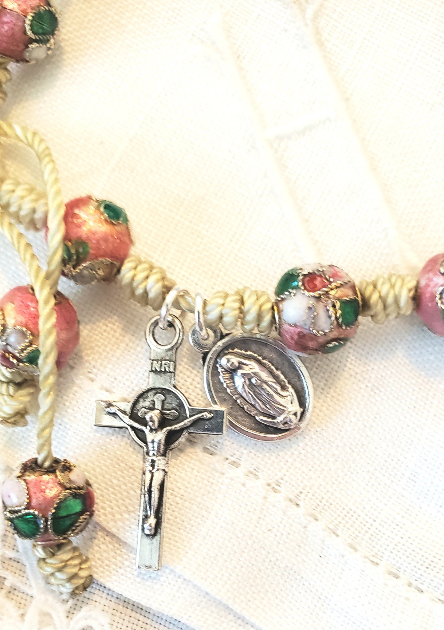 Hand knotted Rosary Bracelet cloisonne beads Jesus of Divine Mercy Our Lady Of Guadalupe medal Saint Benedict Crucifix single decade Tenner