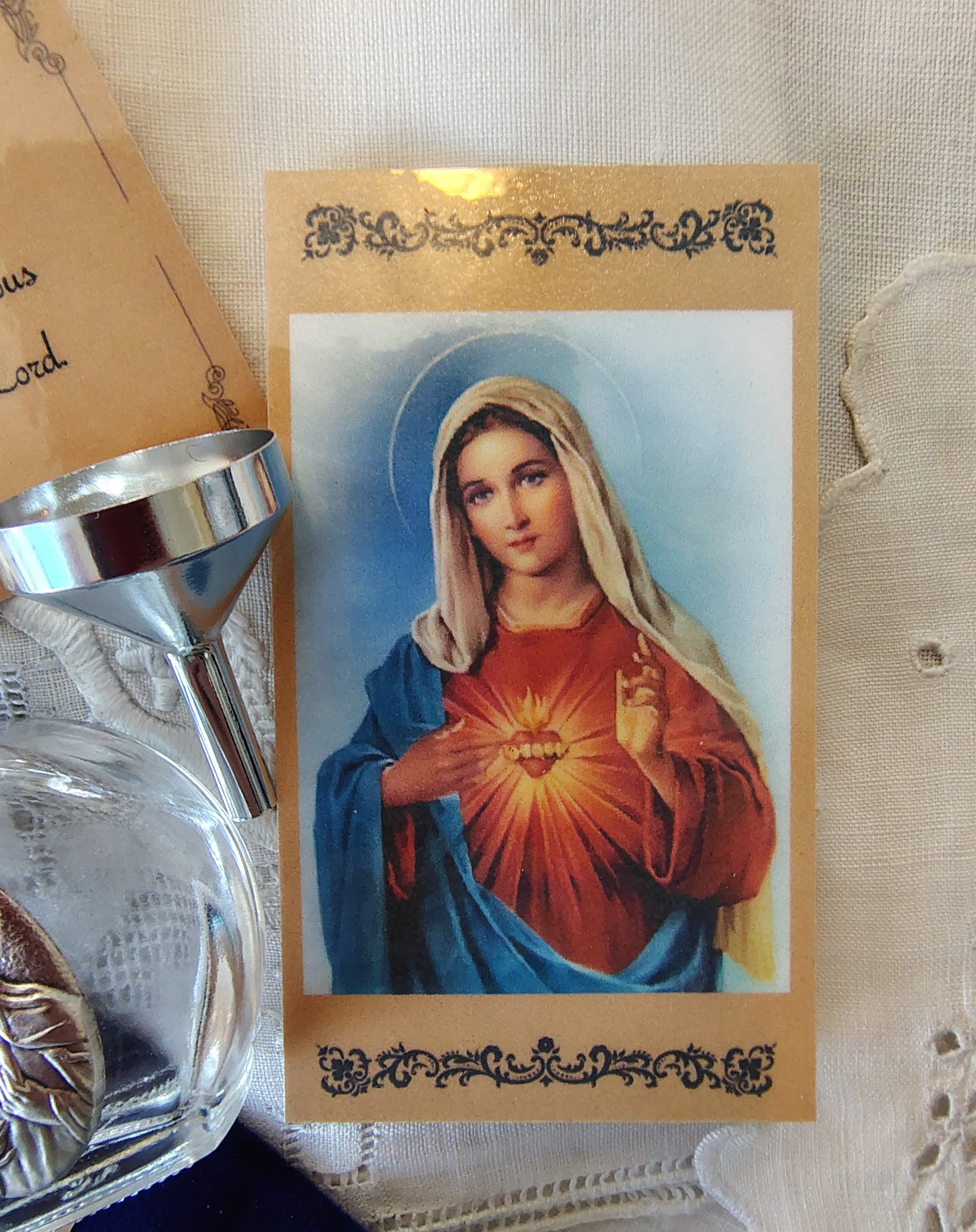 Immaculate Heart of Mary Holy Water Bottle Gift Set, Catholic present, Aqua Bendita, regalo de Battesimo, Baptism gift, 1st first communion, confirmation keepsake, Easter Gift