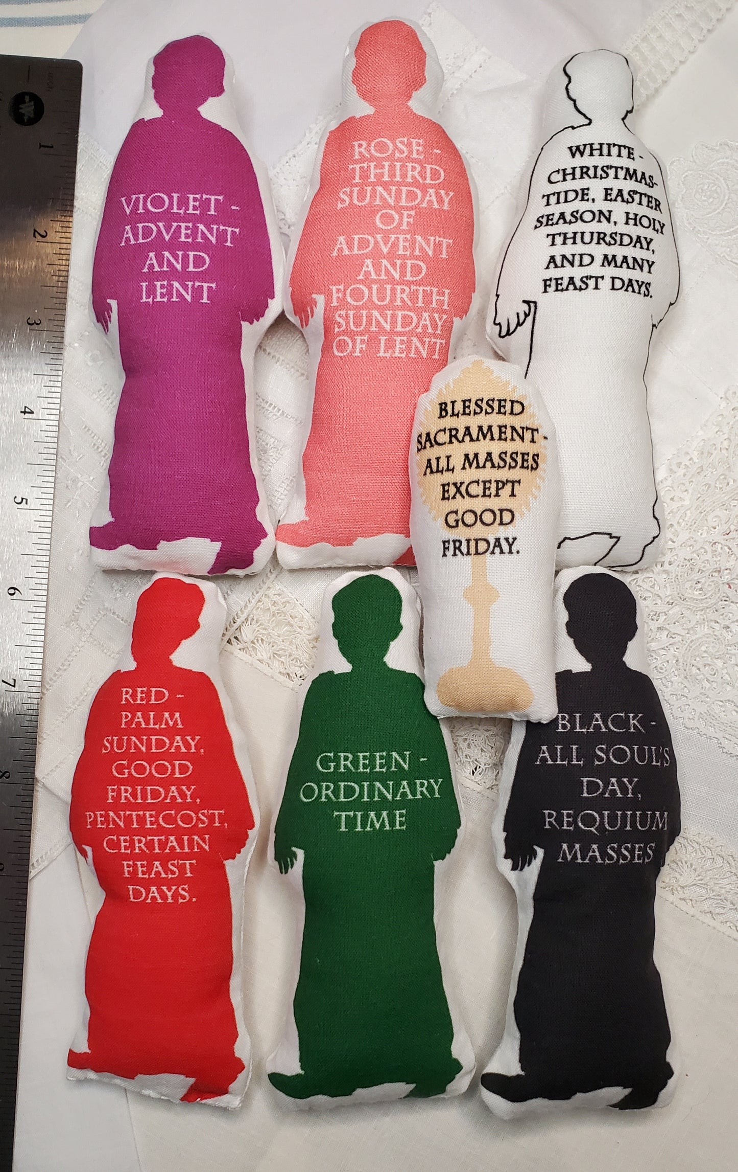 Juguetes blandos de sacerdote para la misa Niño pequeño Juego tranquilo Catechesis luterana episcopal católica Enseñanza de la instrucción litúrgica de la iglesia Presente