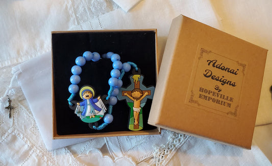Children's Our Lady of Grace Rosary Gift Set: Catholic First Communion knotted rosary children's prayer card velvet bag with crucifix